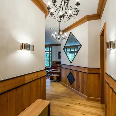 Majestic Apartament *
